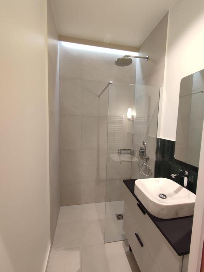 Suite confortable sur le canal Saint-Martin / République París Exterior foto